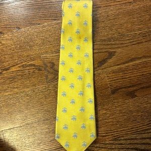 Brooks Brothers Yellow Lamb Tie